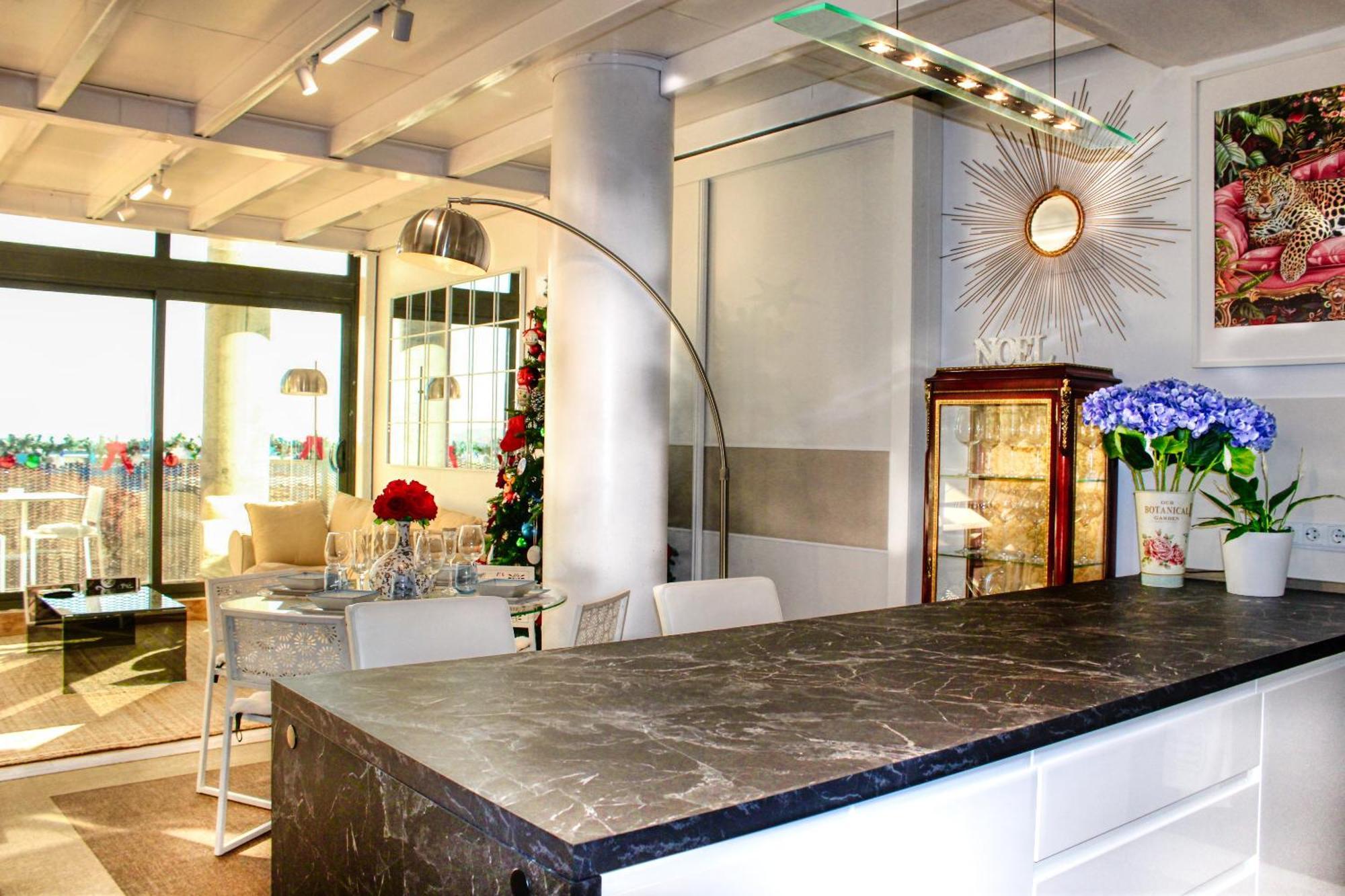 Madrid Sky Luxury Penthouse 6pax 10 Min Airport Apartment San Sebastian de los Reyes