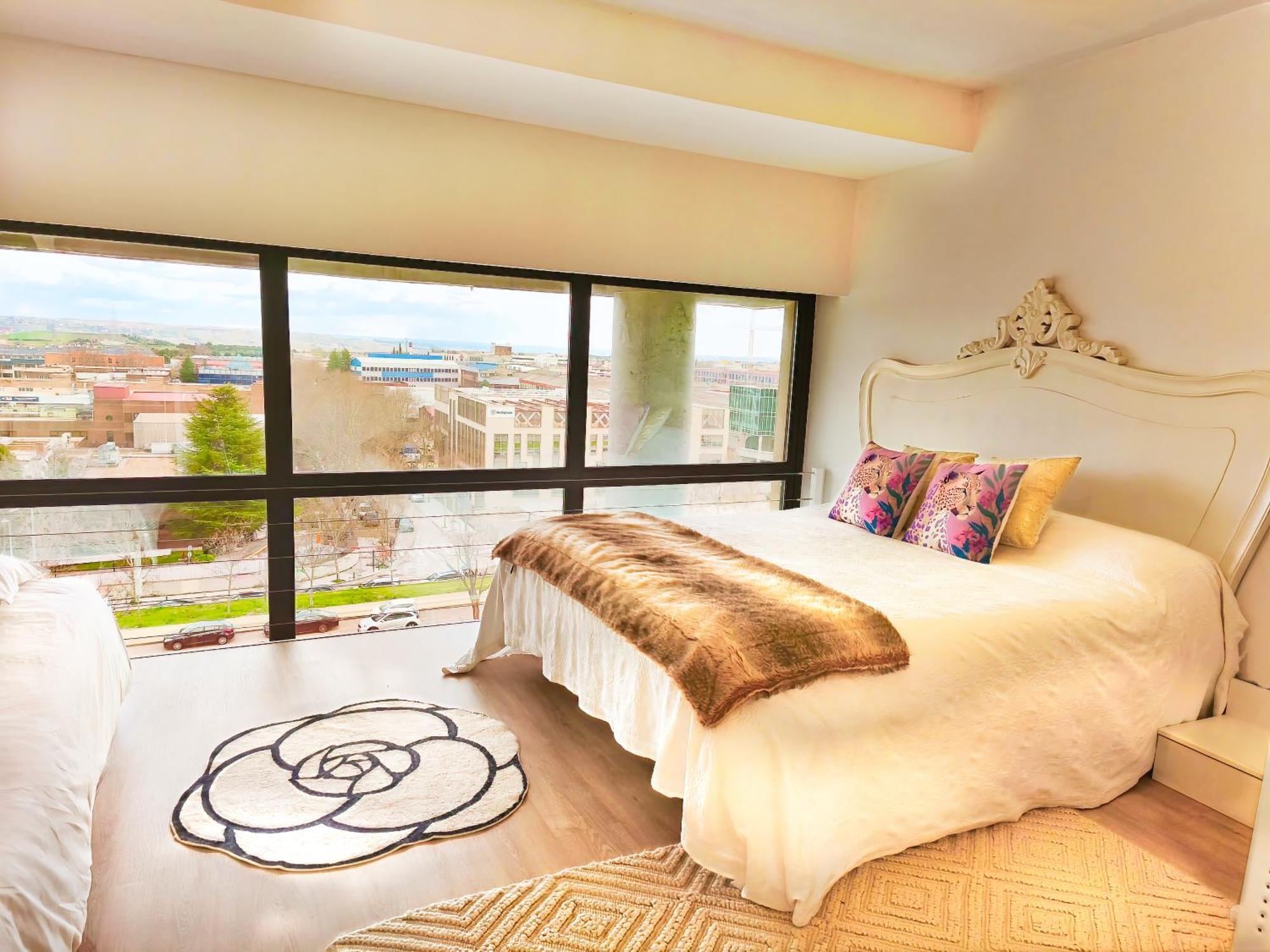Madrid Sky Luxury Penthouse 6pax 10 Min Airport